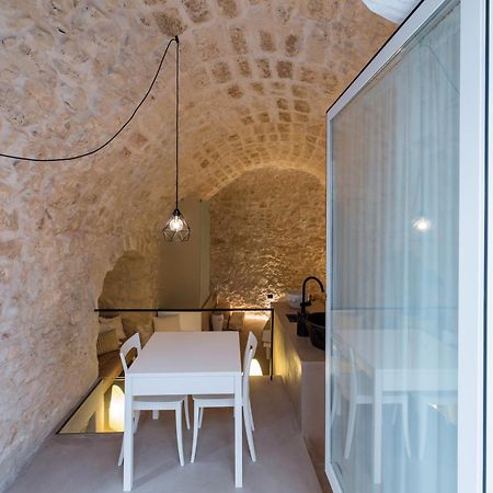 Vittoria Luxury Suite A Ostuni By Wonderful Italy Exterior photo