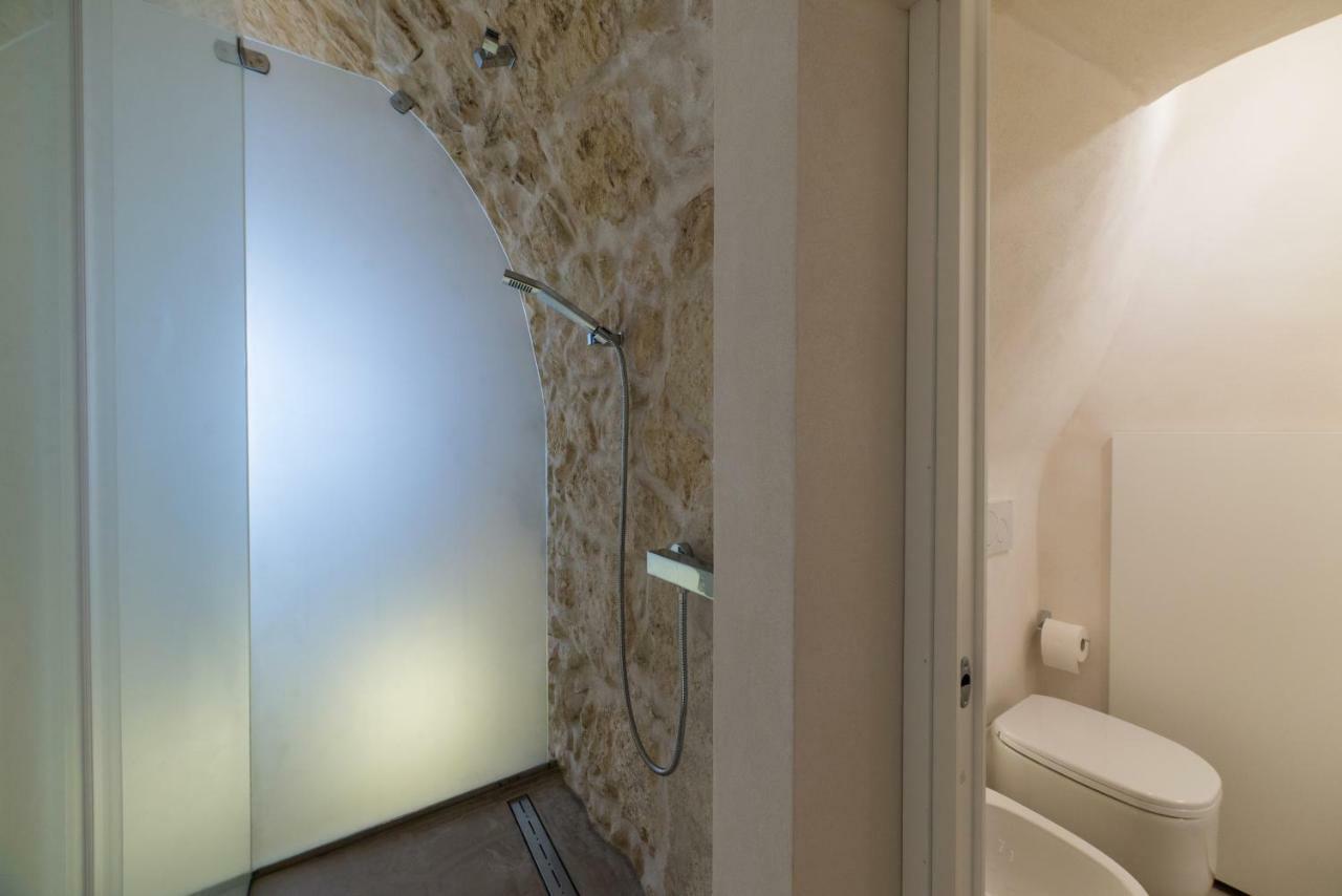 Vittoria Luxury Suite A Ostuni By Wonderful Italy Exterior photo